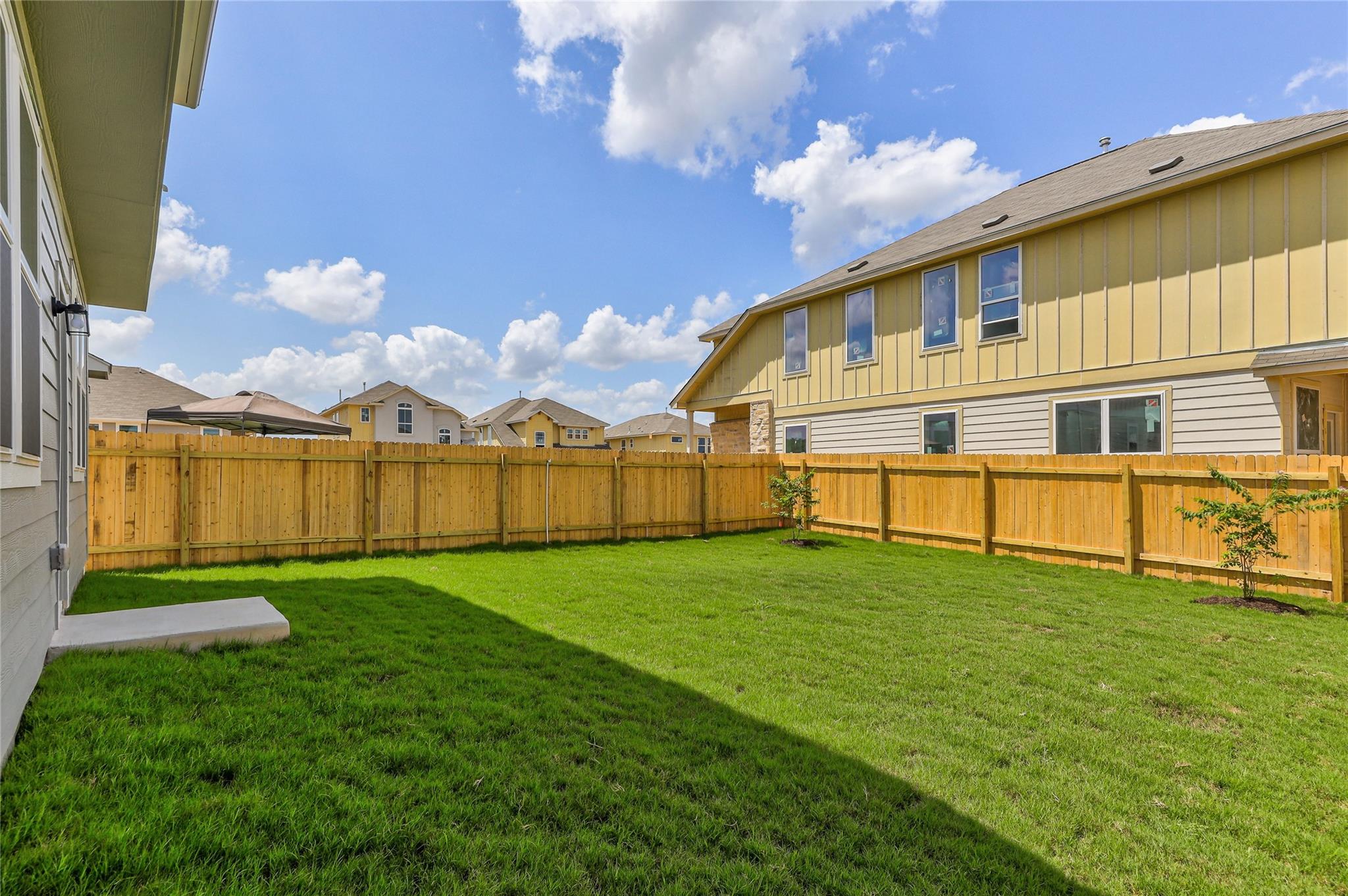 10702 Sentinel Dr Property Photo 27