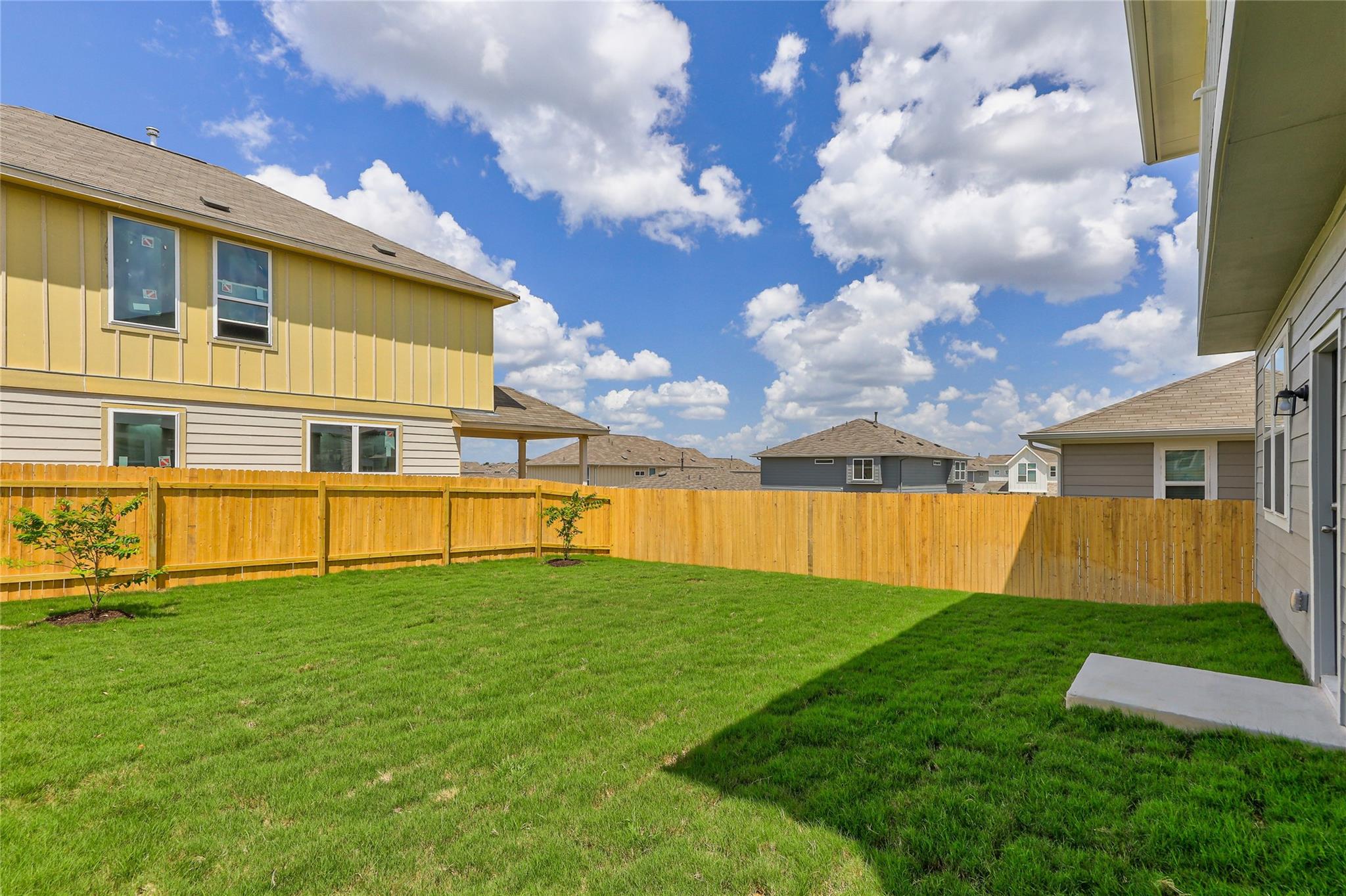 10702 Sentinel Dr Property Photo 28