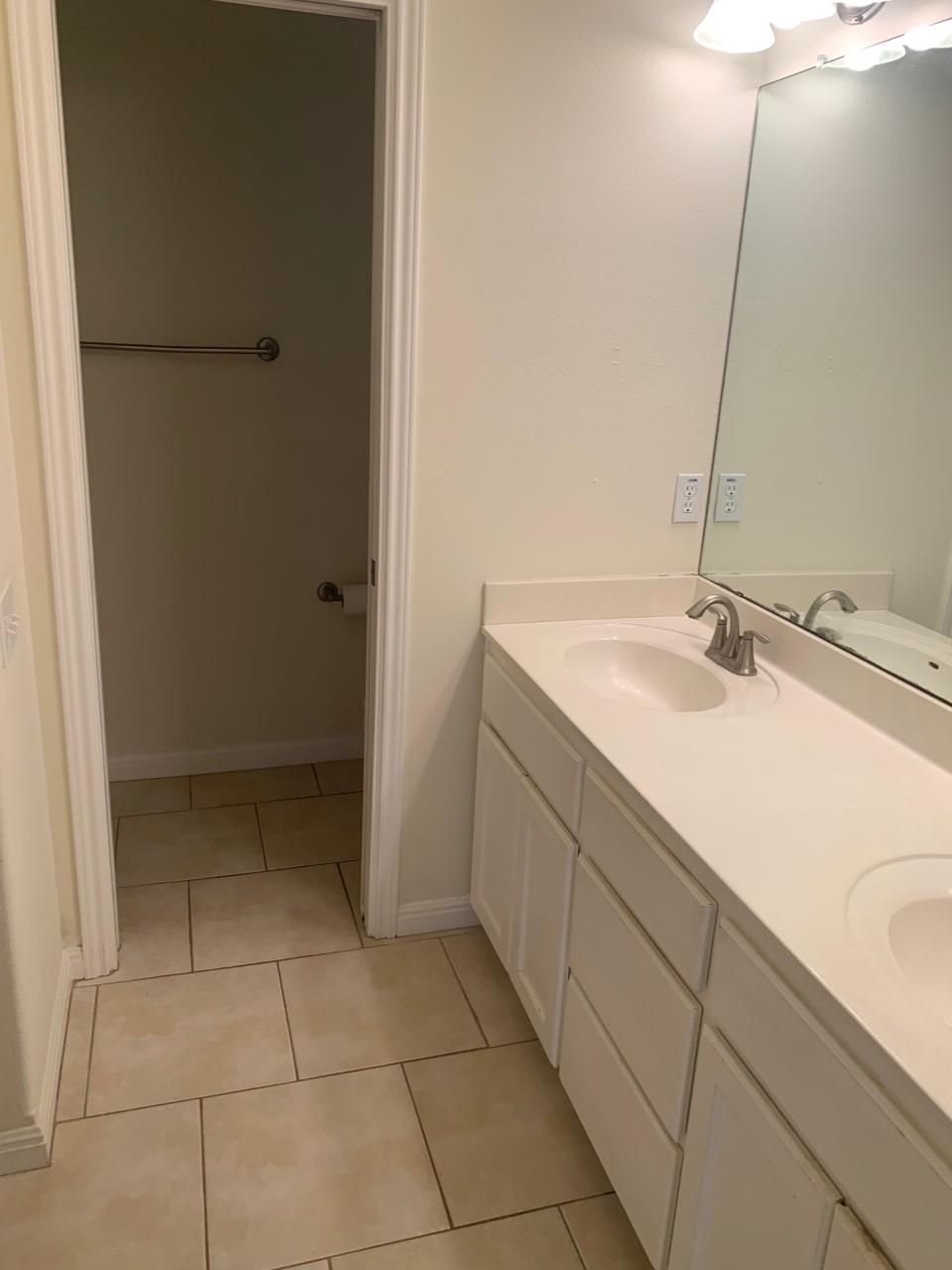21102 Santa Ana Cv #a Property Photo 8