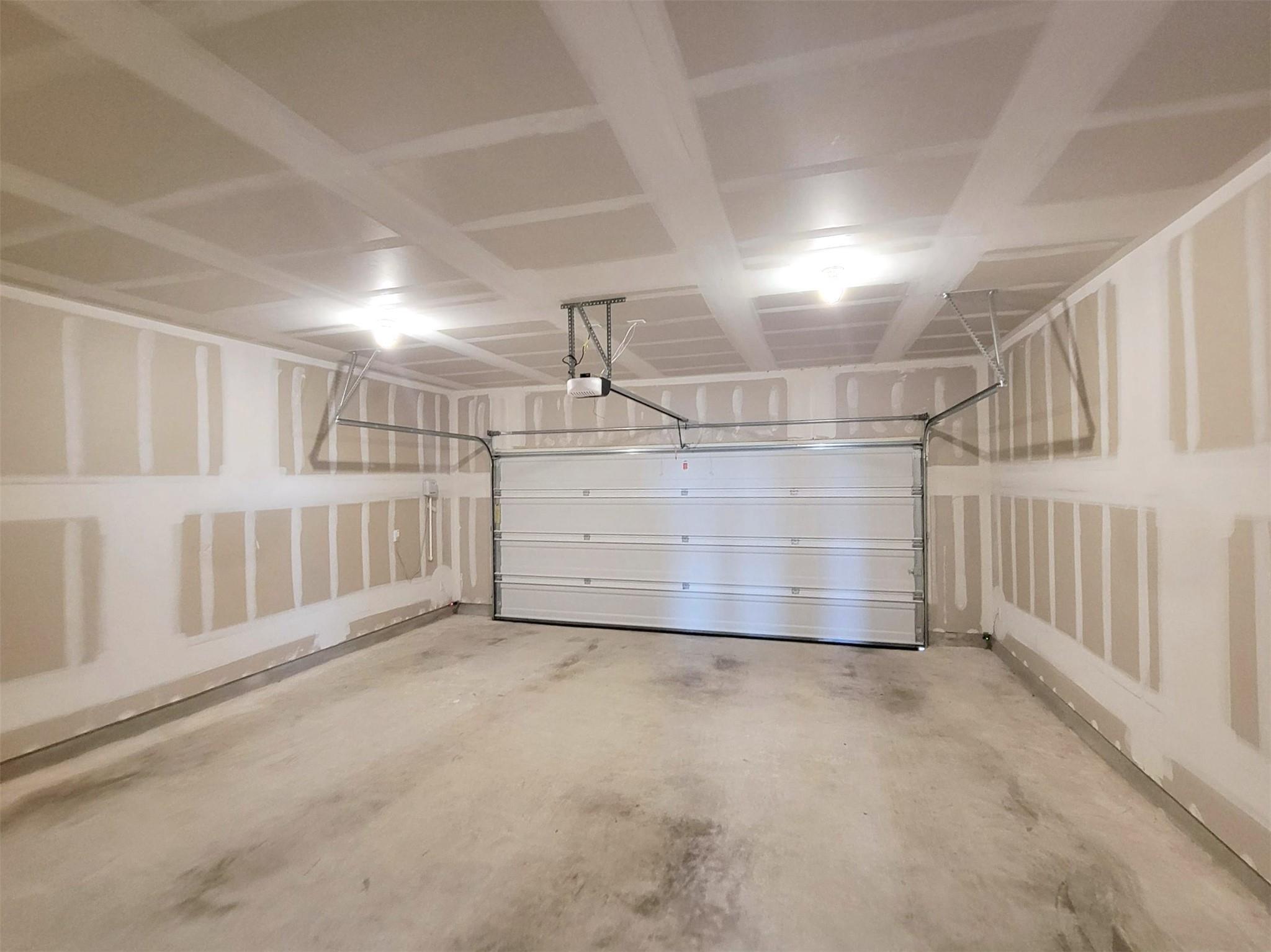 500 Magnum Force Dr Property Photo 34