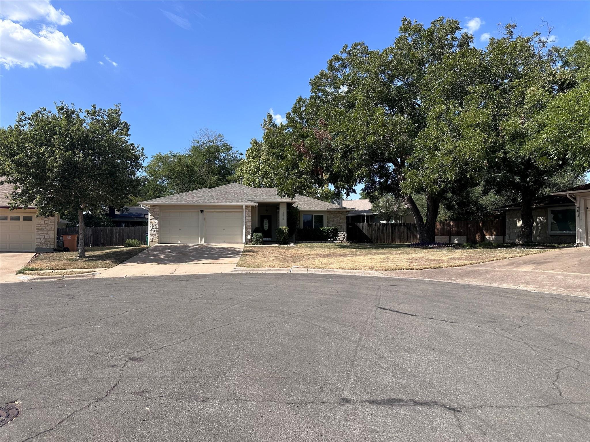 1176846 Property Photo 1