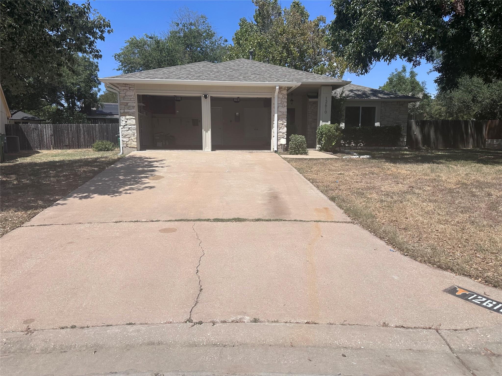 1176846 Property Photo 2