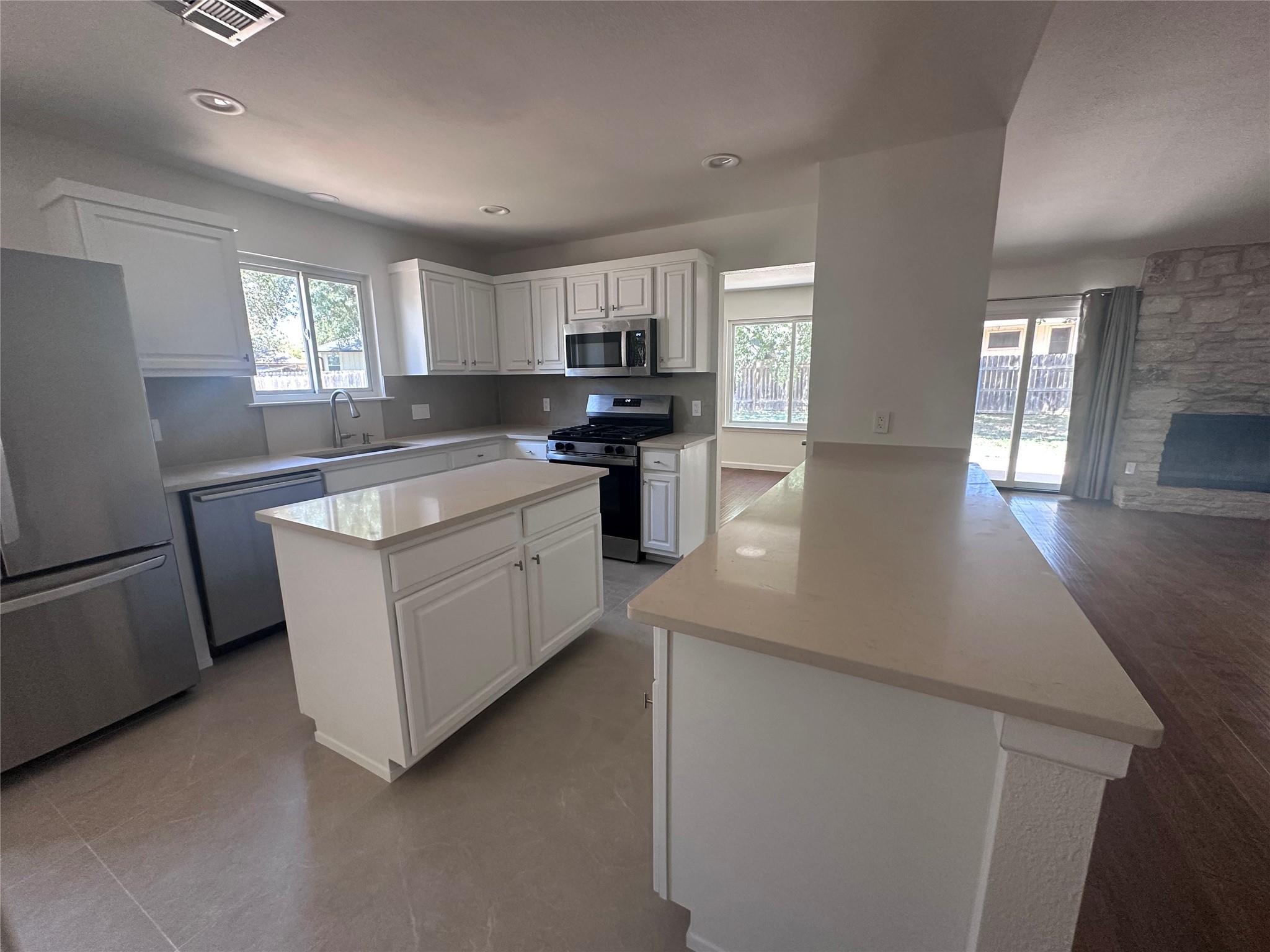 1176846 Property Photo 9