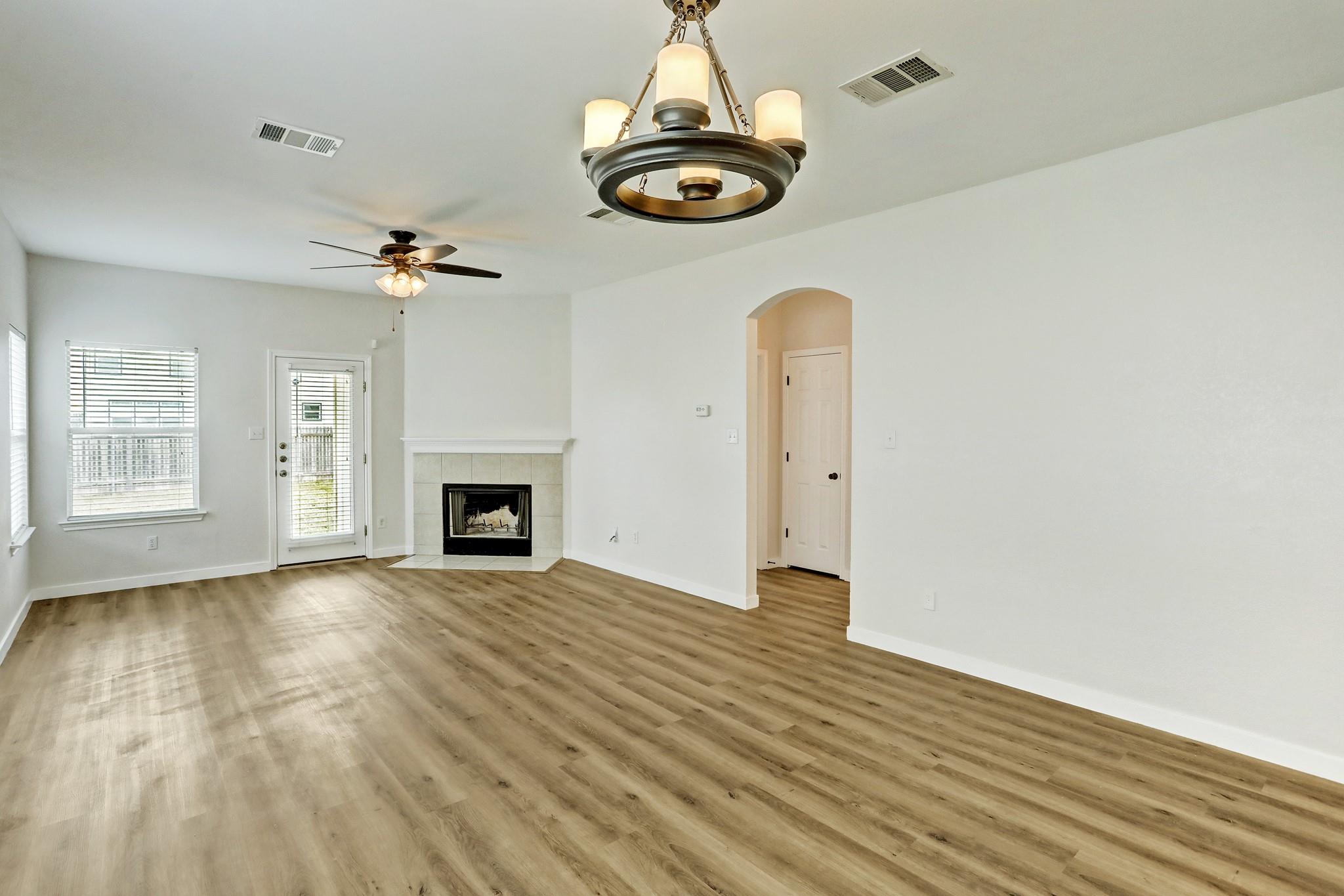128 Almquist St Property Photo 12