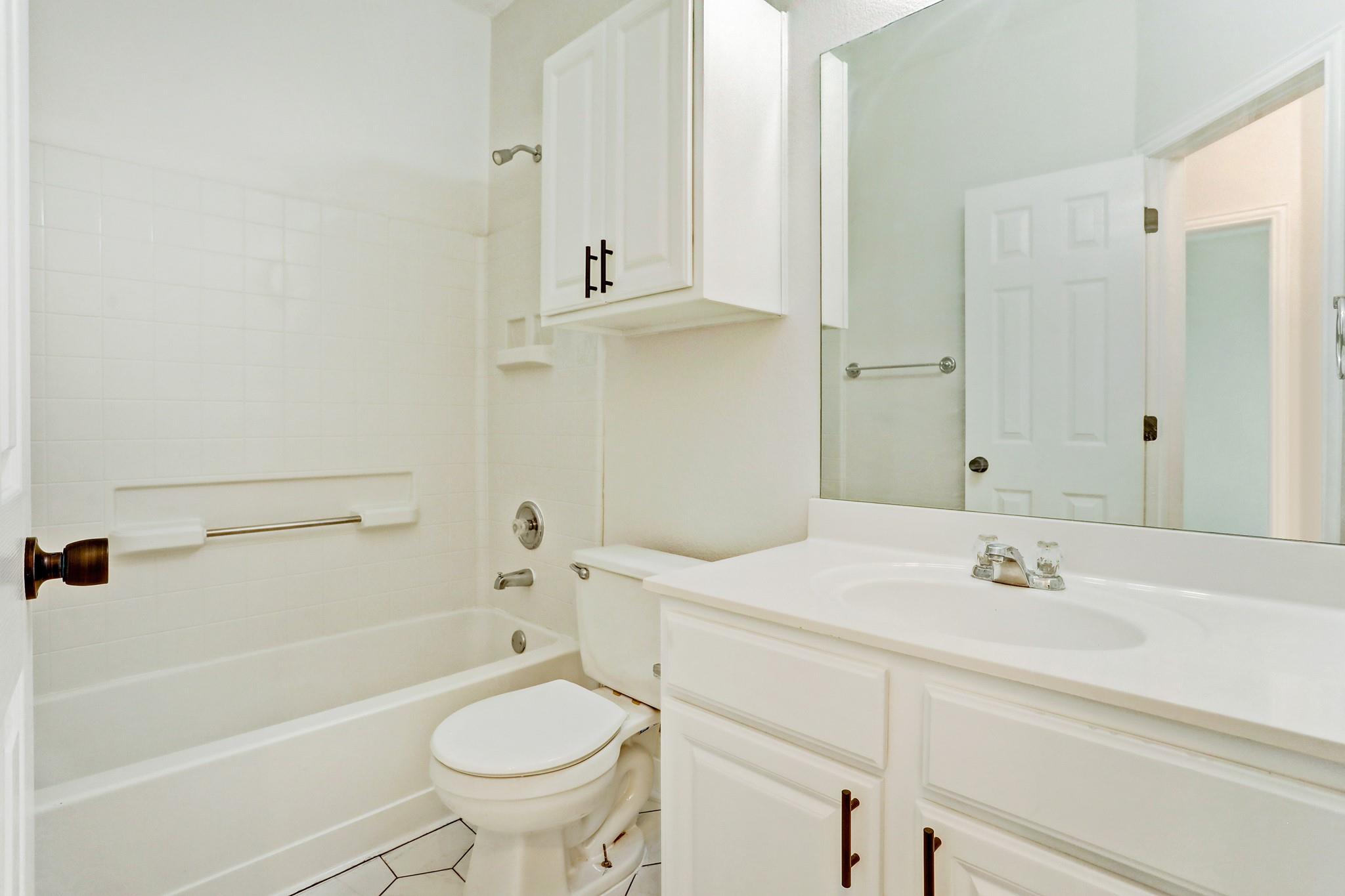 128 Almquist St Property Photo 23