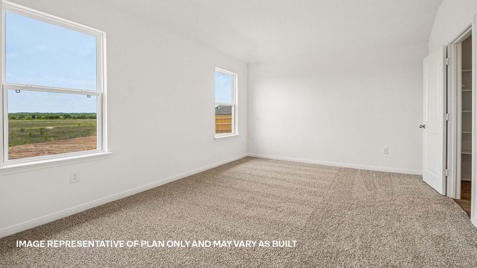 131 Mustang Lake Cir Property Photo 16