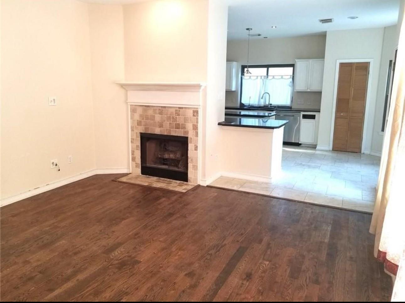 406 Settlers Valley Dr Property Photo 6