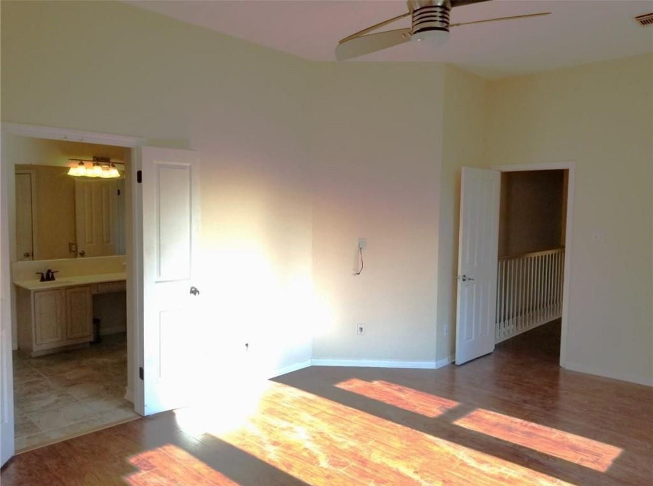 406 Settlers Valley Dr Property Photo 20