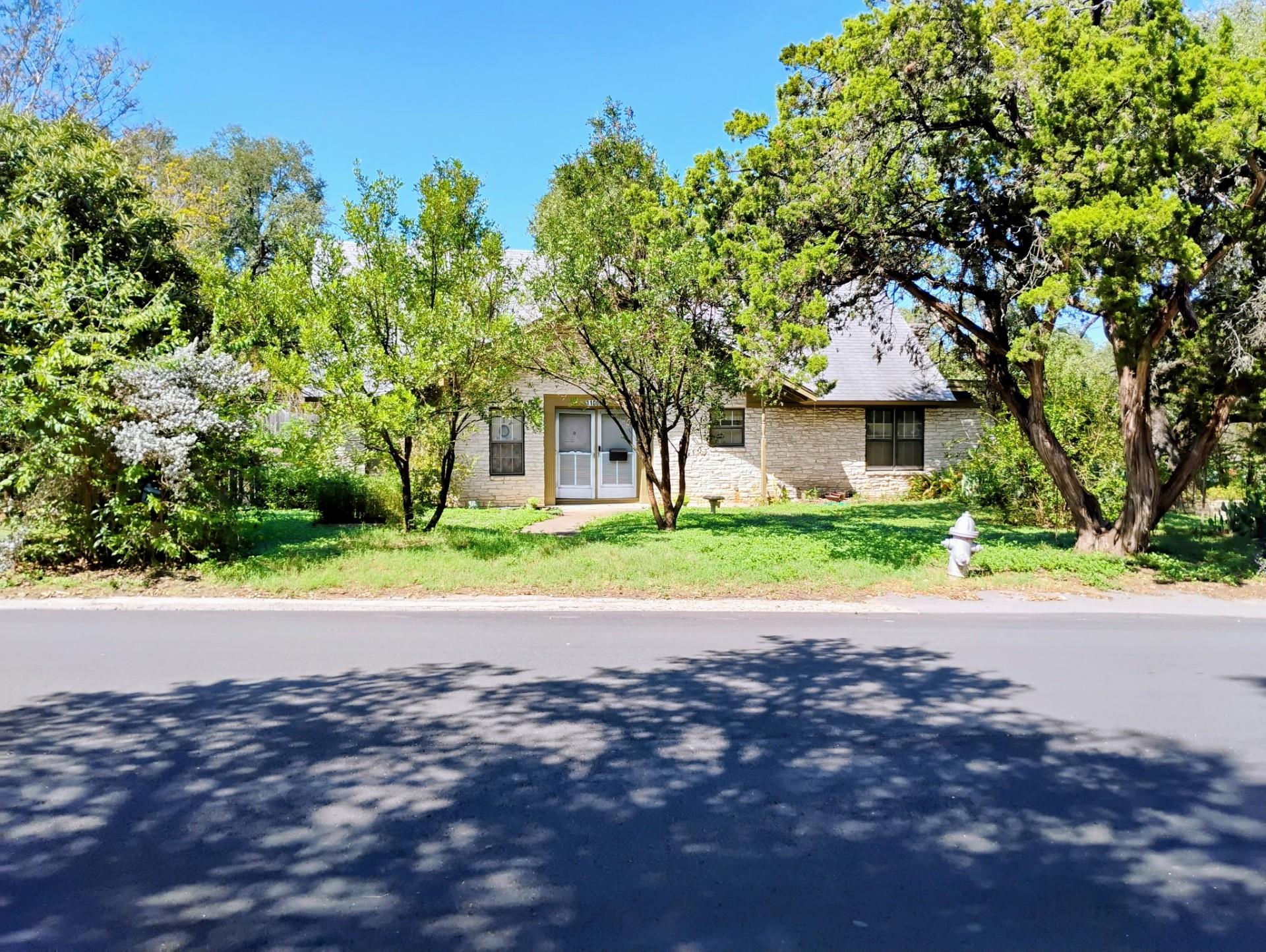 3100 Clawson Rd Property Photo 1