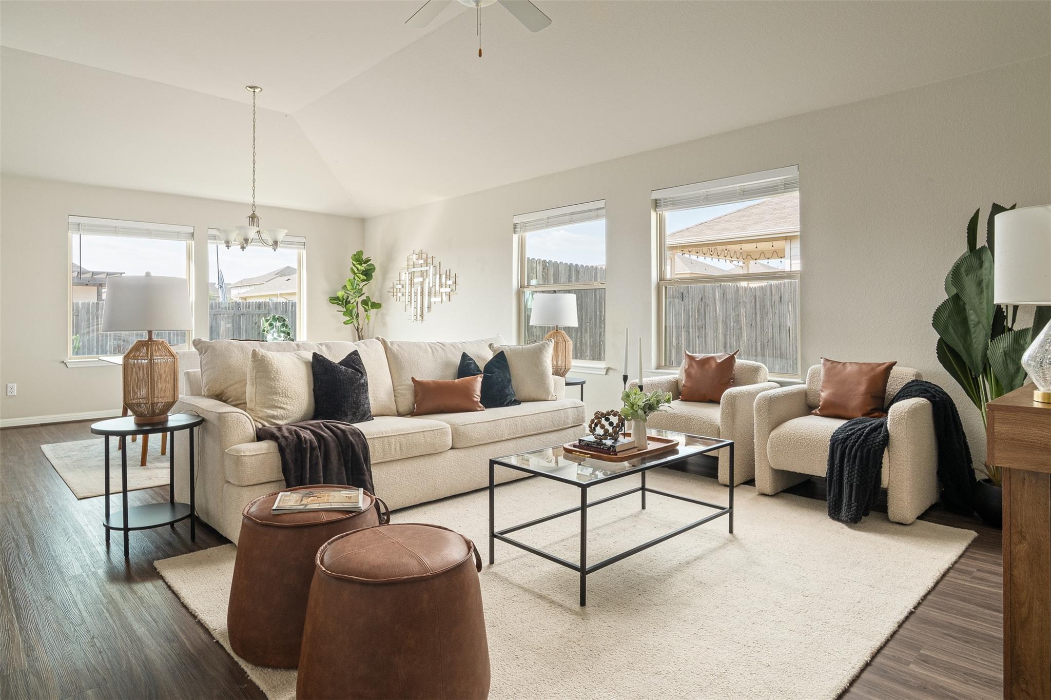 117 Blooming Trl Property Photo 4