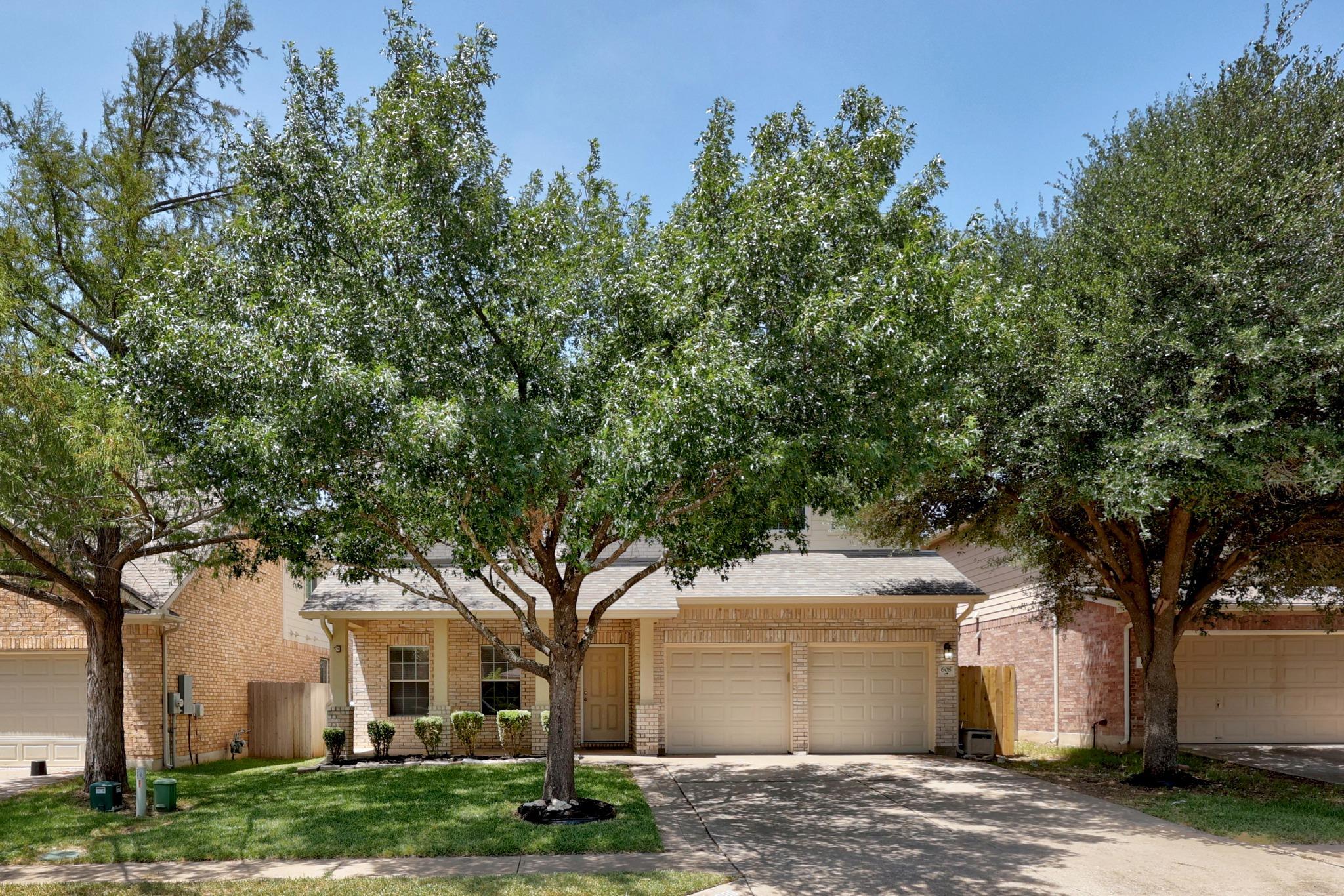 608 Spanish Oak Ter Property Photo 2
