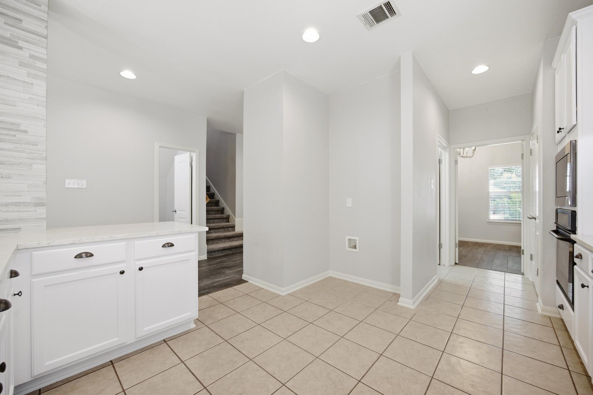 608 Spanish Oak Ter Property Photo 15