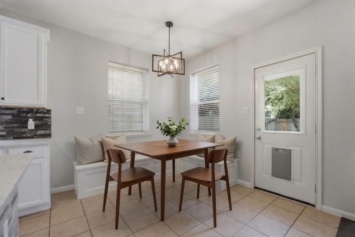 608 Spanish Oak Ter Property Photo 16
