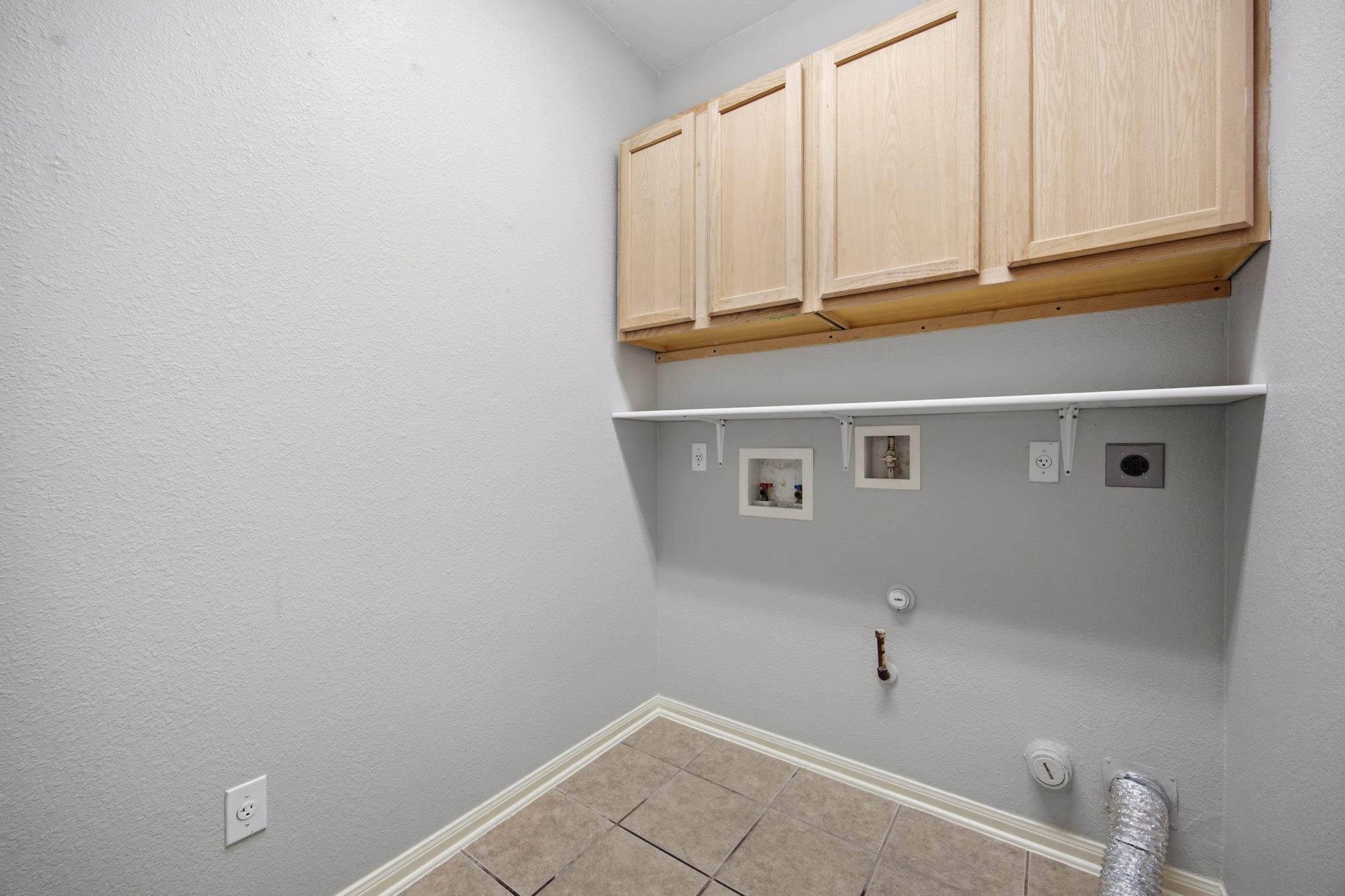608 Spanish Oak Ter Property Photo 19