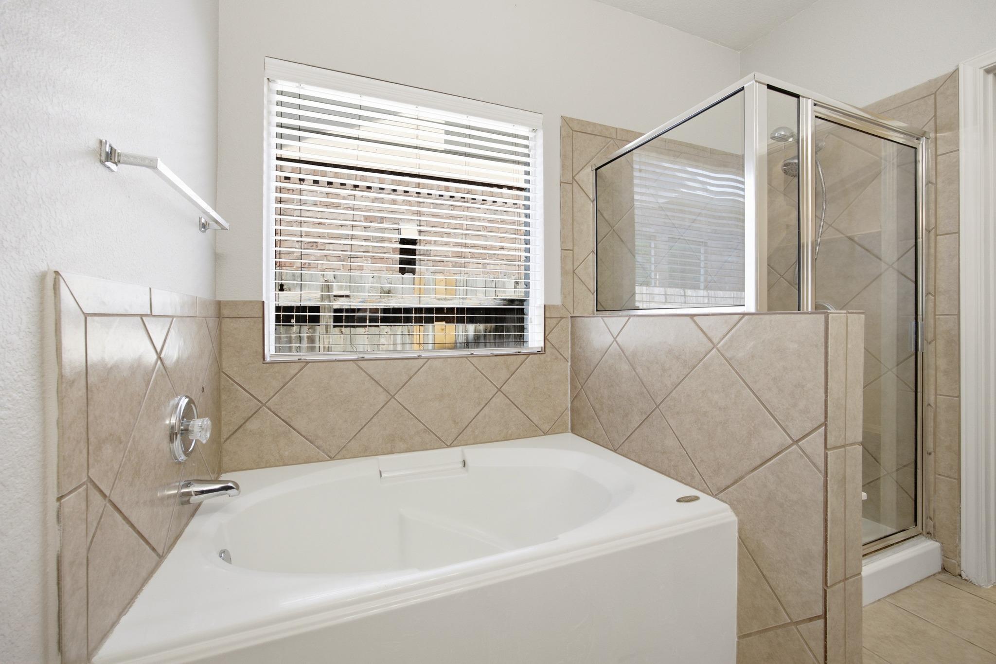 608 Spanish Oak Ter Property Photo 24