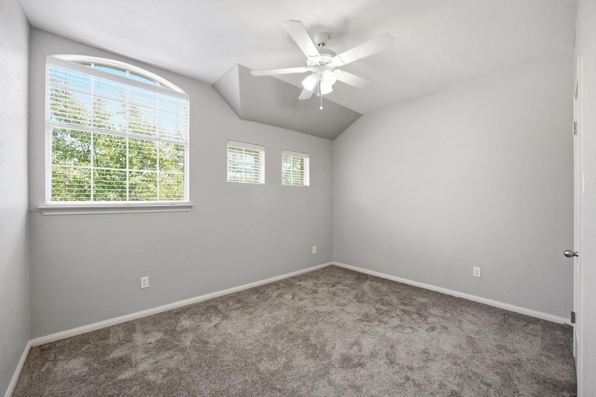 608 Spanish Oak Ter Property Photo 28