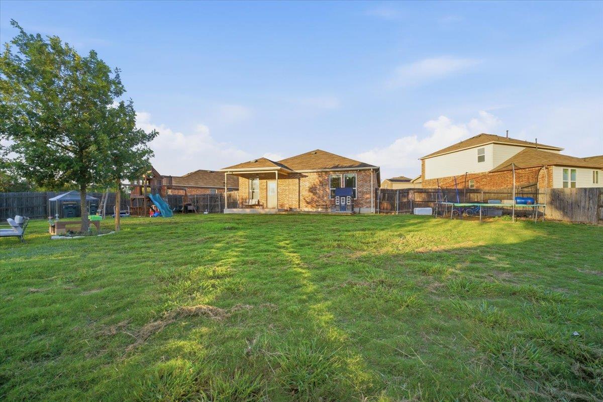 244 Martha Dr Property Photo 23