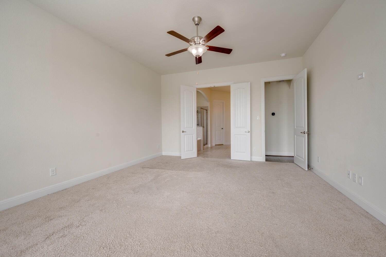 845 Richardson Ln Property Photo 20