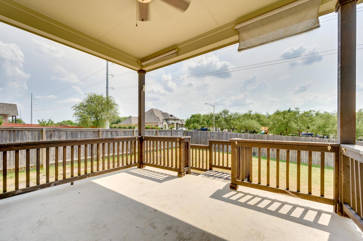 845 Richardson Ln Property Photo 35