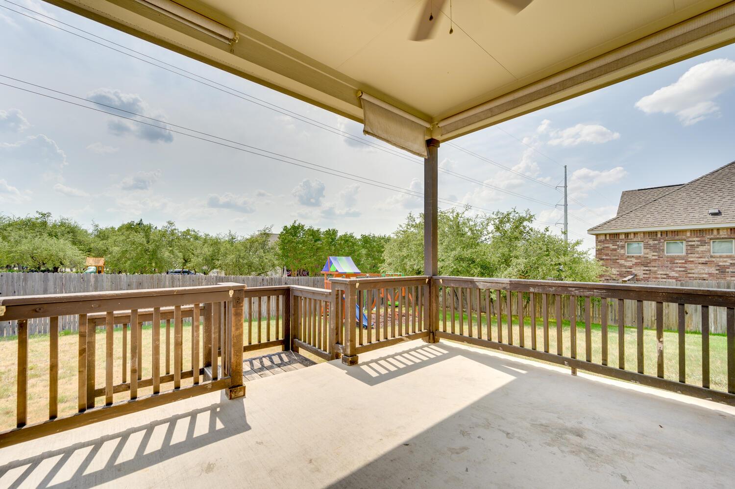 845 Richardson Ln Property Photo 36