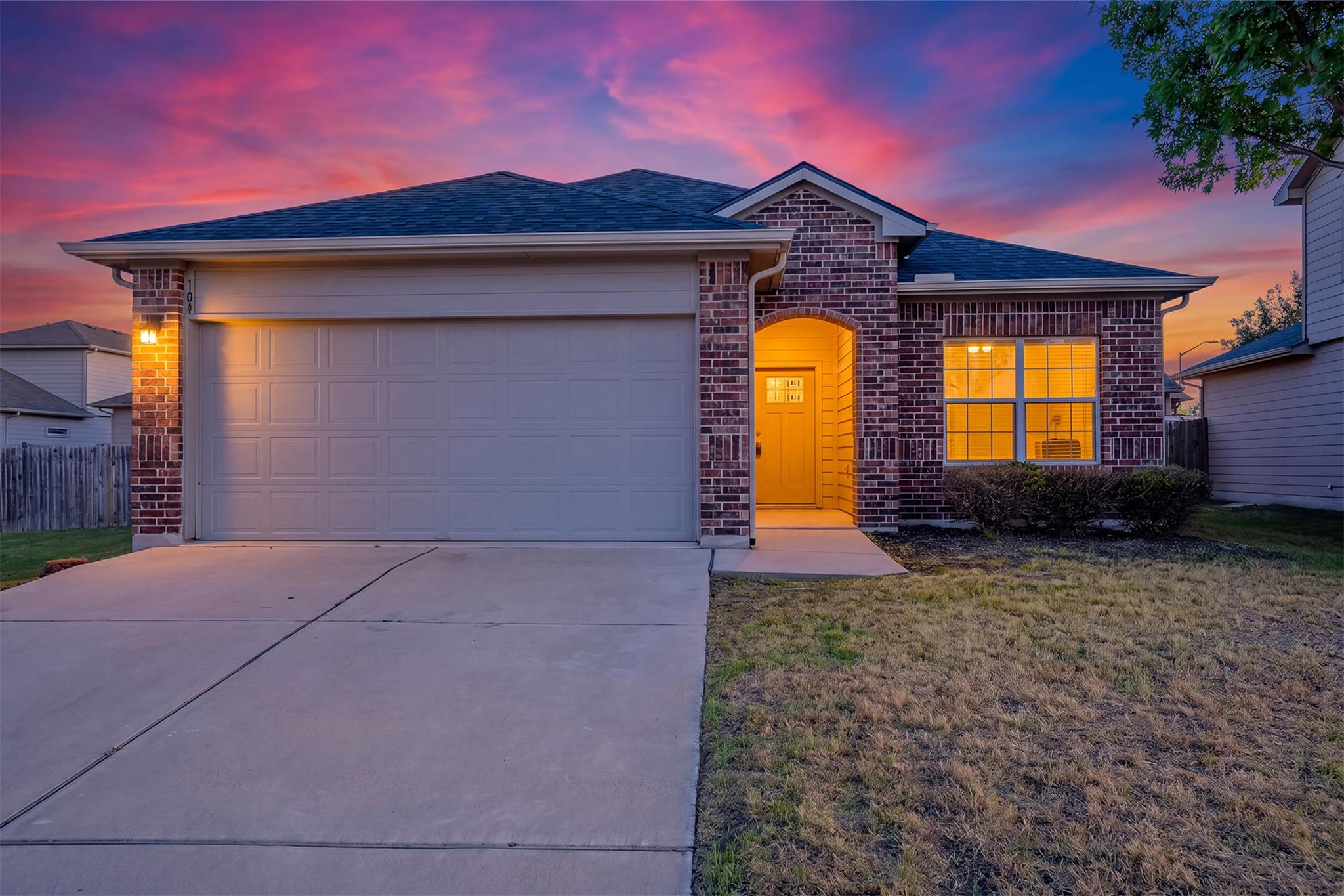 104 Lassy Cv Property Photo 1