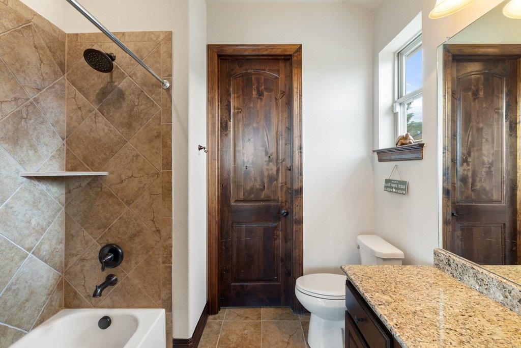 17508 Northlake Hills Dr Property Photo 29