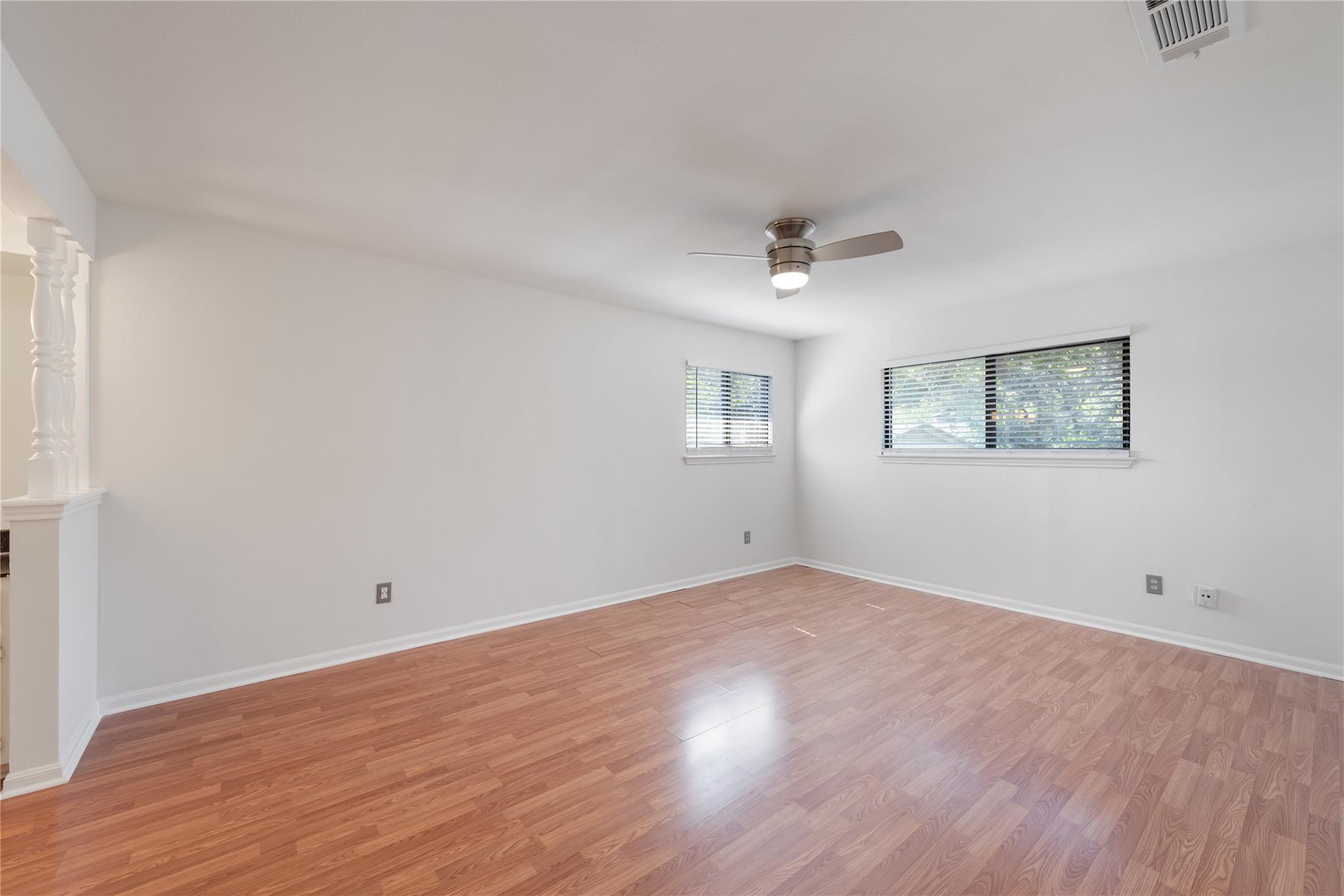 1504 Aquifer Cv #b Property Photo 13