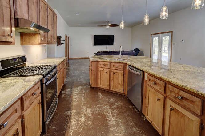 120 Lariat Ct Property Photo 10