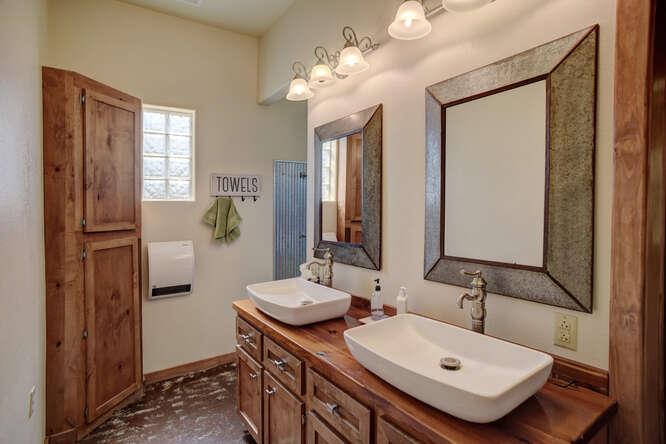 120 Lariat Ct Property Photo 14