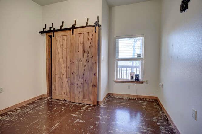 120 Lariat Ct Property Photo 16