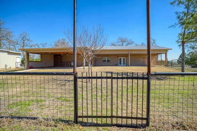 120 Lariat Ct Property Photo 25