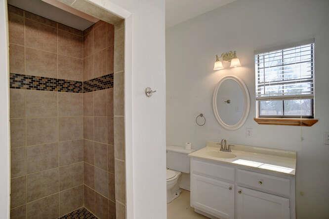 120 Lariat Ct Property Photo 29