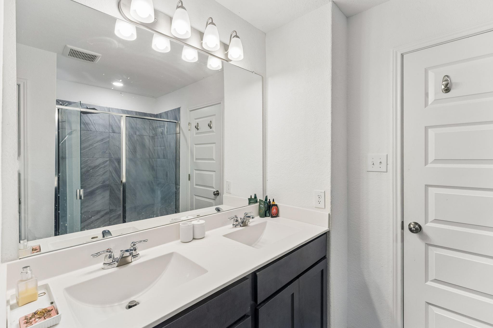 4318 Admirals Bnd Property Photo 14