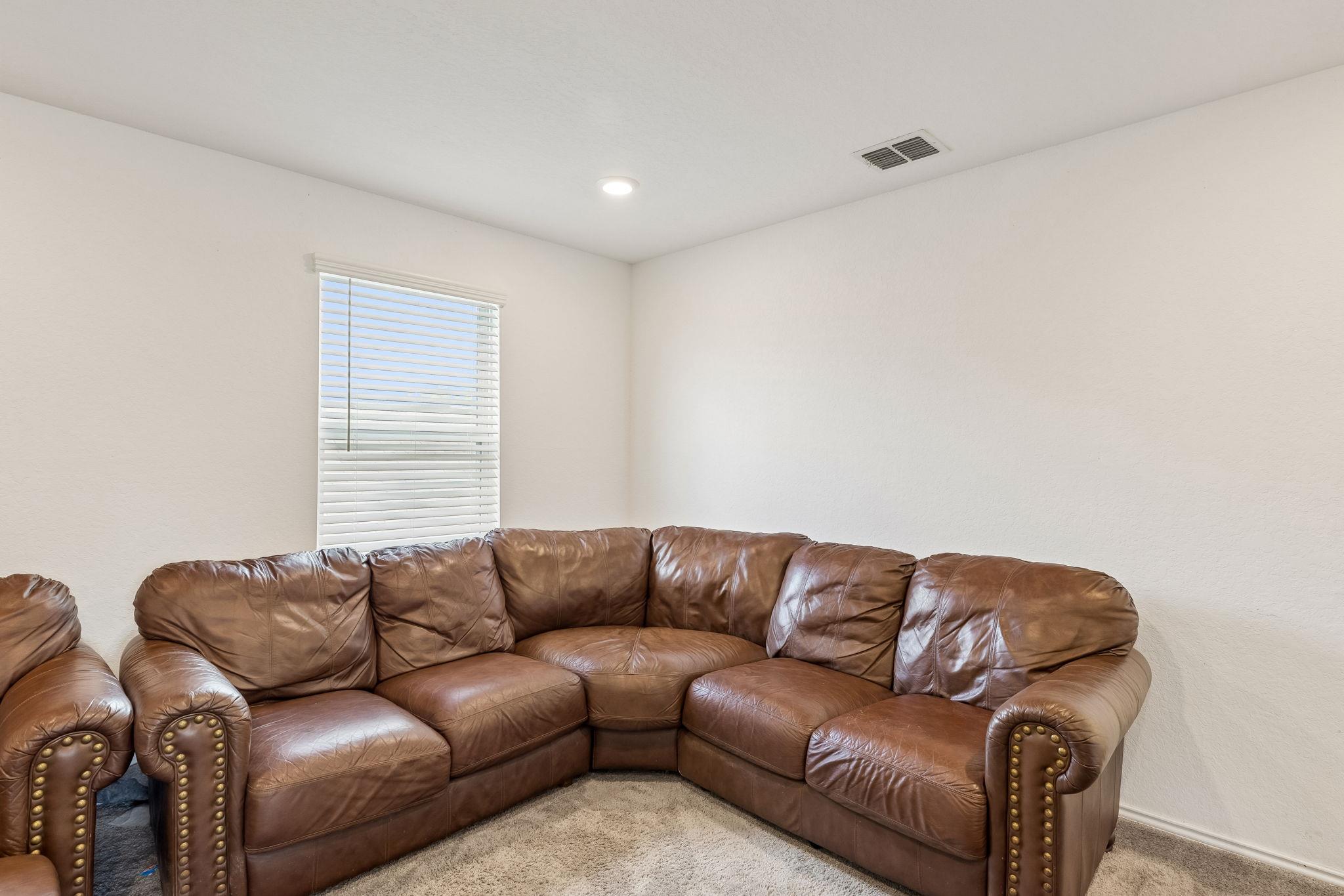 4318 Admirals Bnd Property Photo 18
