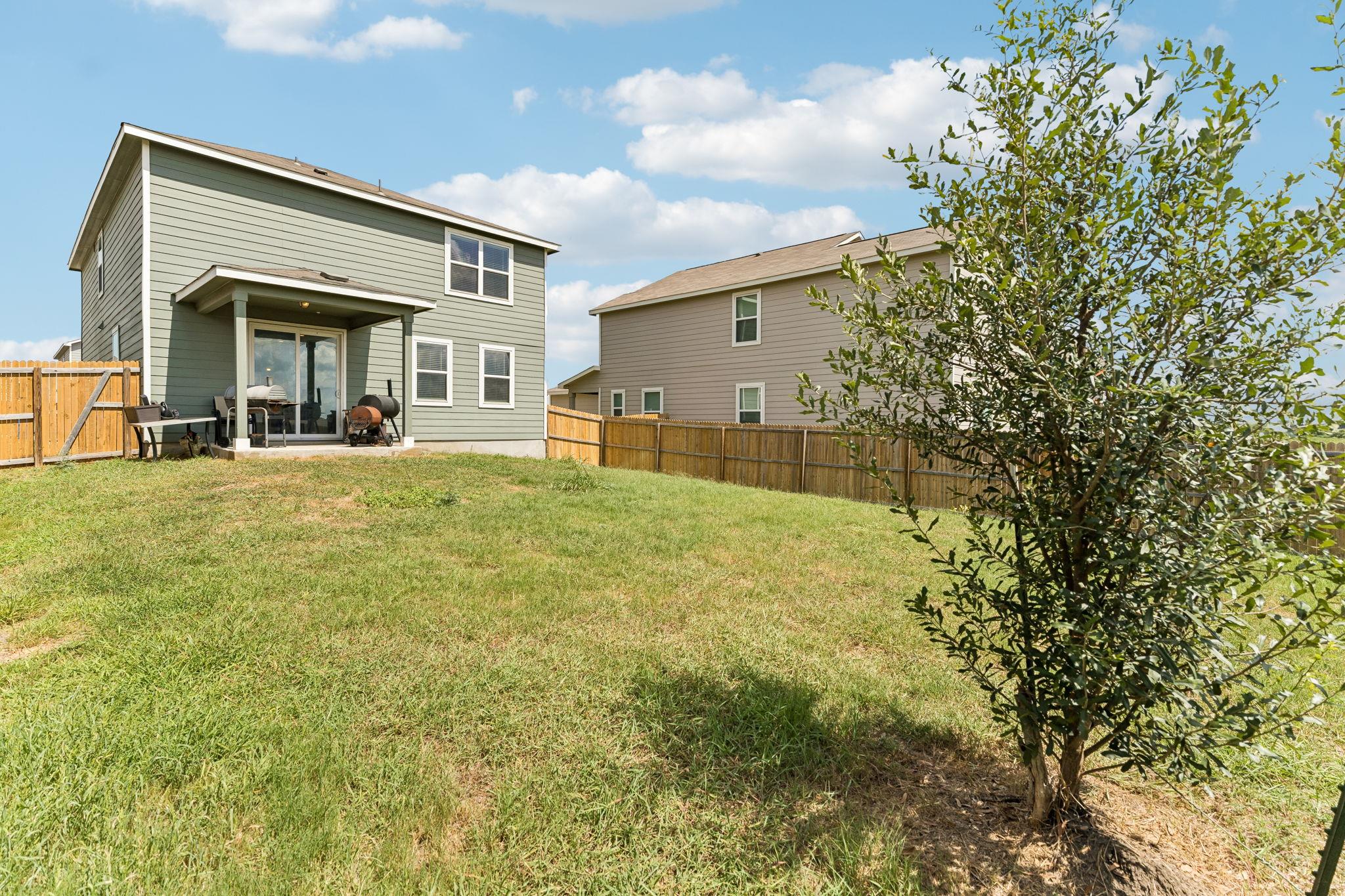 4318 Admirals Bnd Property Photo 25