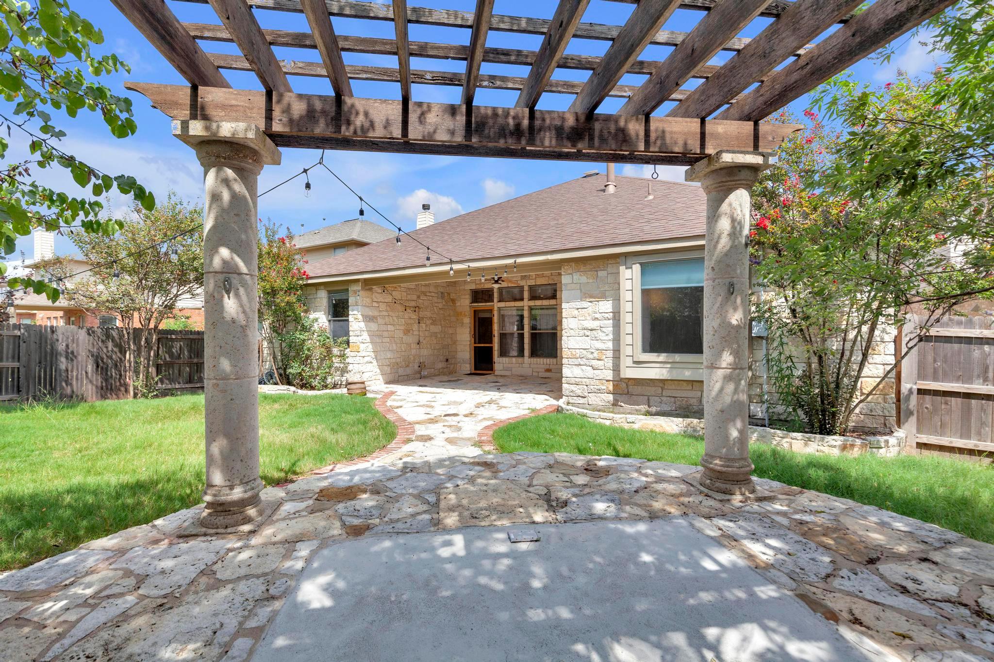 18708 Wind Valley Way Property Photo 20