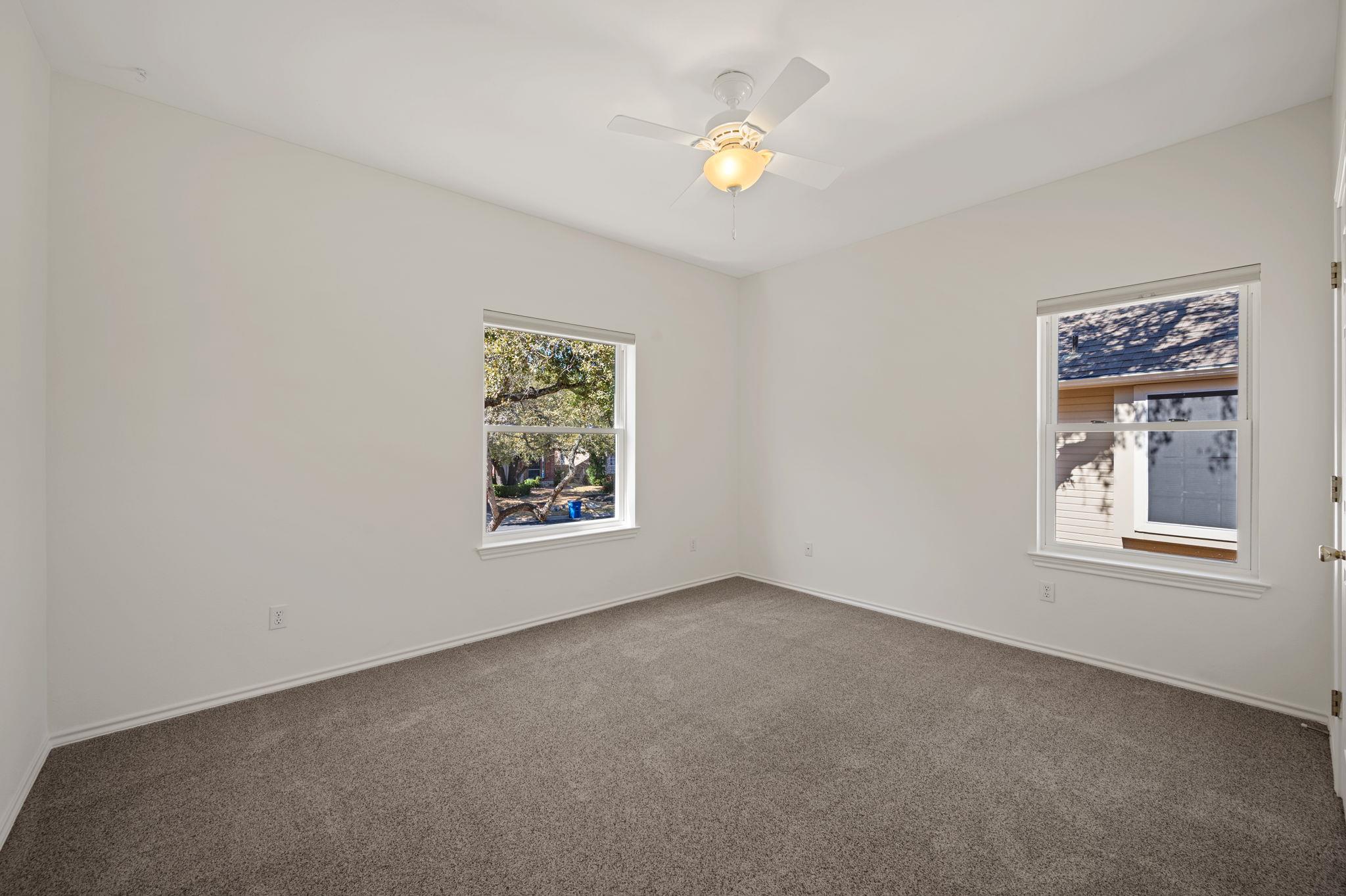 11207 Crossland Dr Property Photo 22