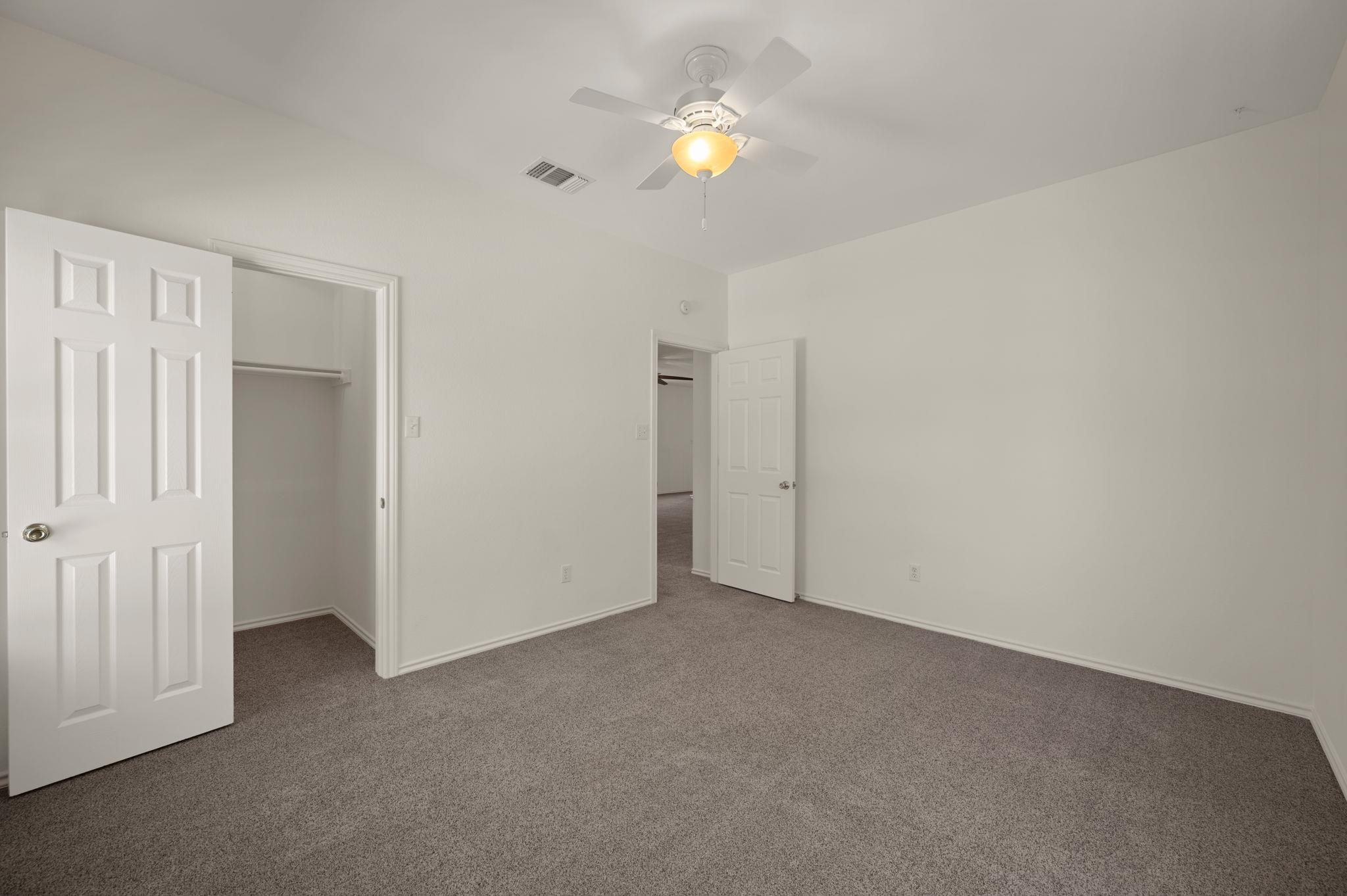 11207 Crossland Dr Property Photo 23