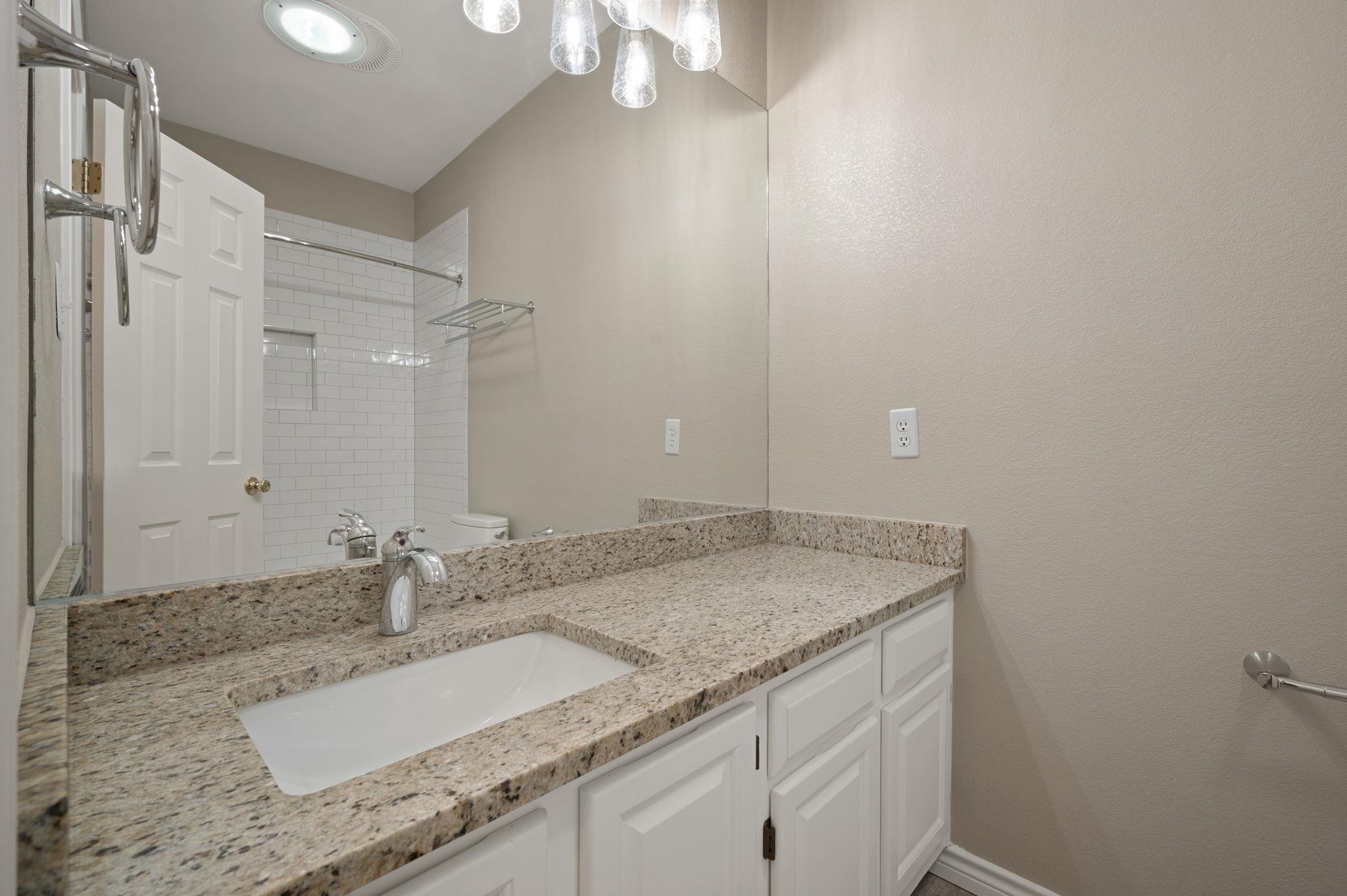 11207 Crossland Dr Property Photo 24