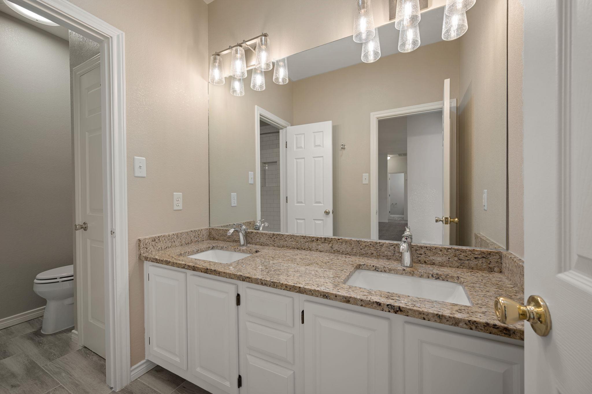 11207 Crossland Dr Property Photo 29