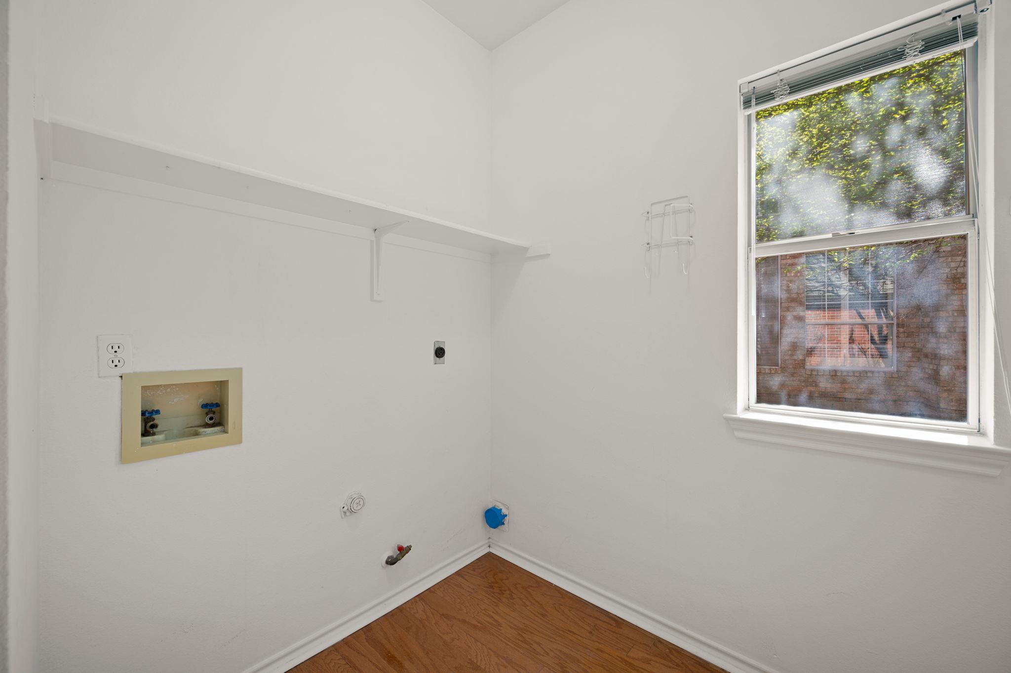 11207 Crossland Dr Property Photo 31