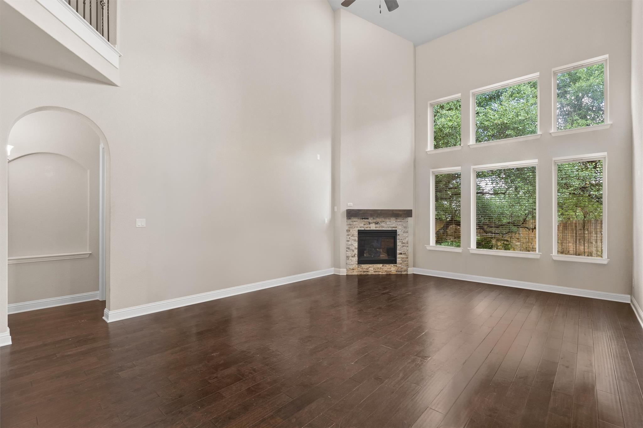 208 Fannin Battleground Ln Property Photo 8