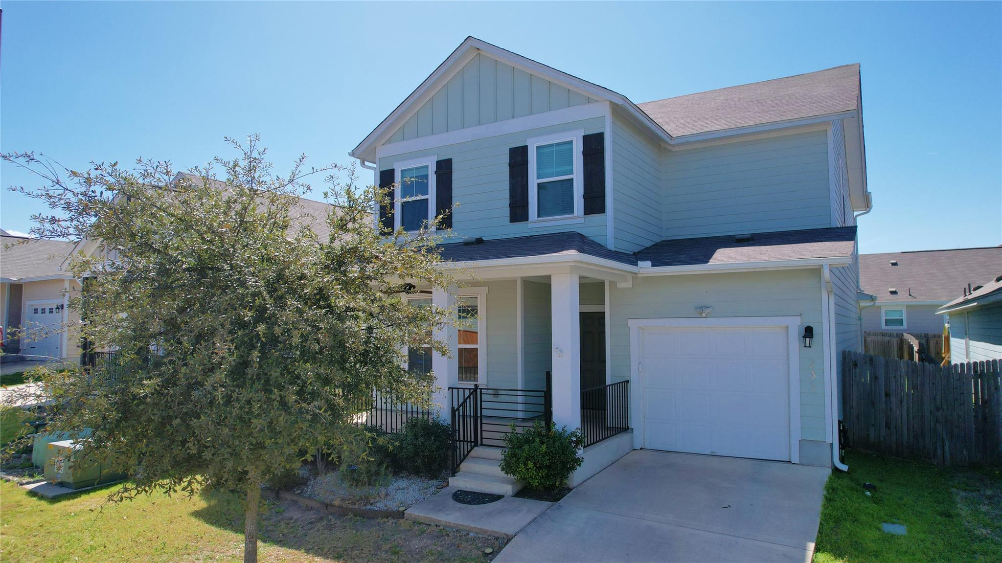 233 Quemado Dr Property Photo