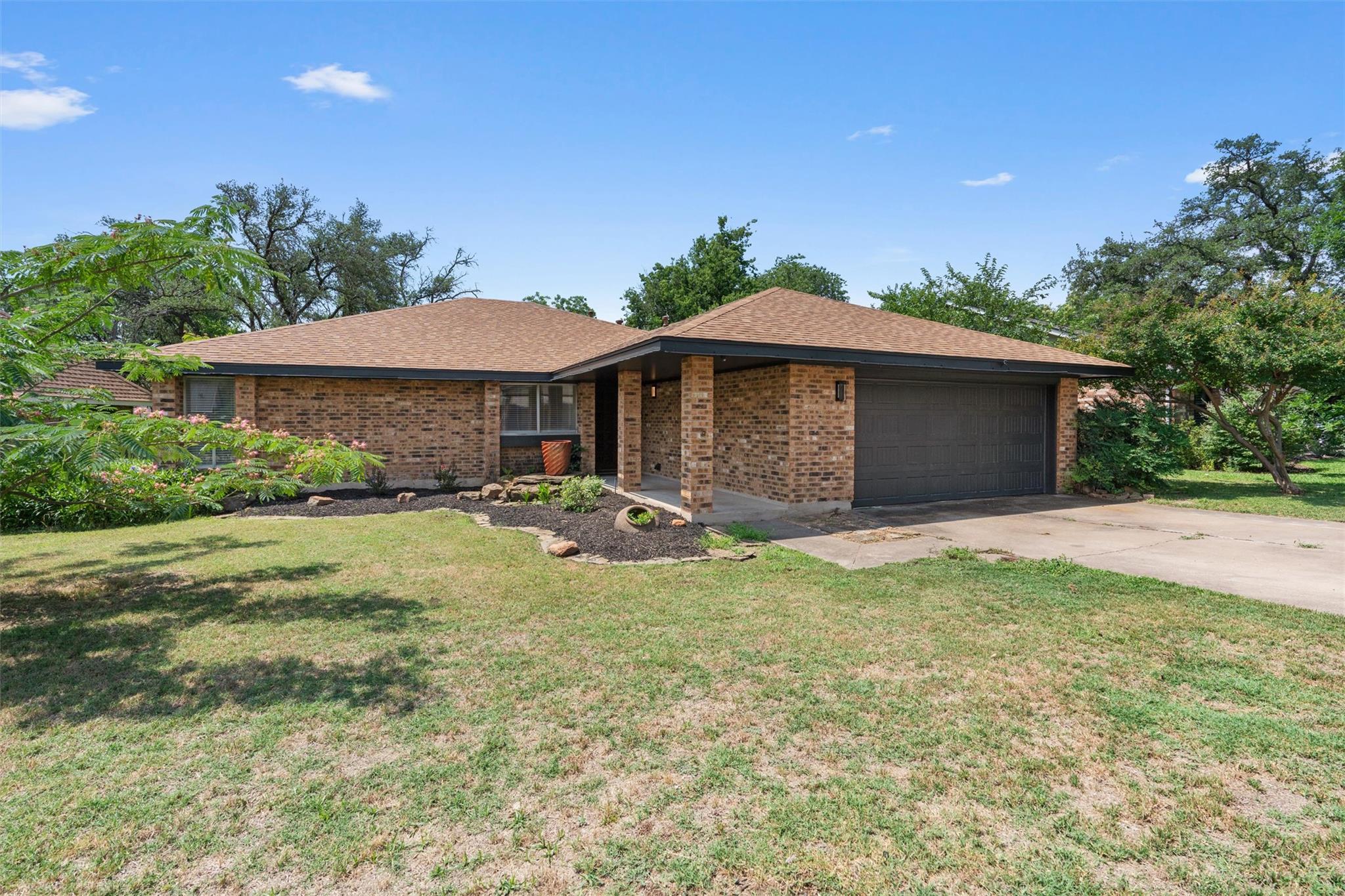 11007 Froke Cedar Trl Property Photo 1