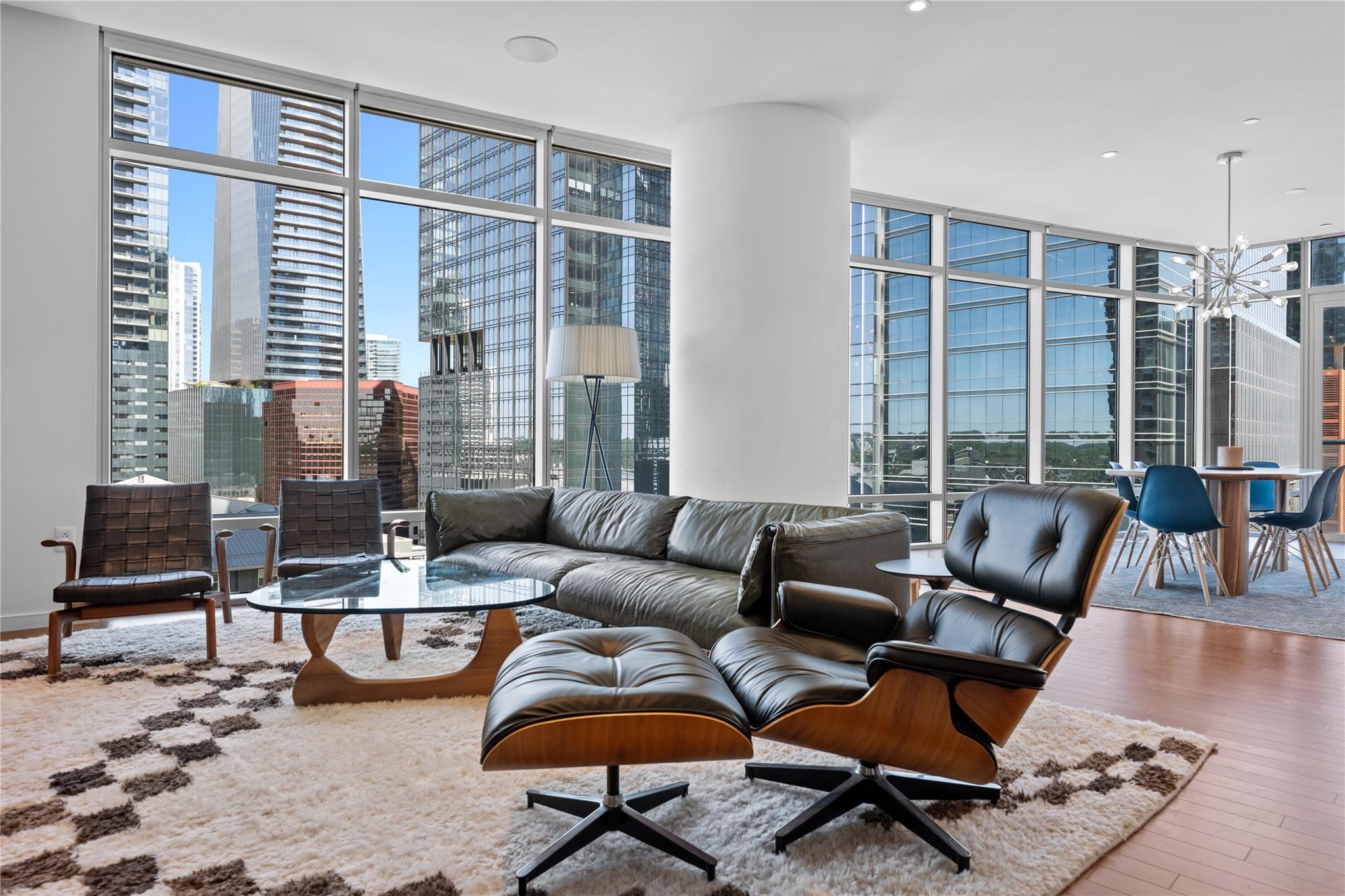 200 Congress Ave 12e Property Photo 1