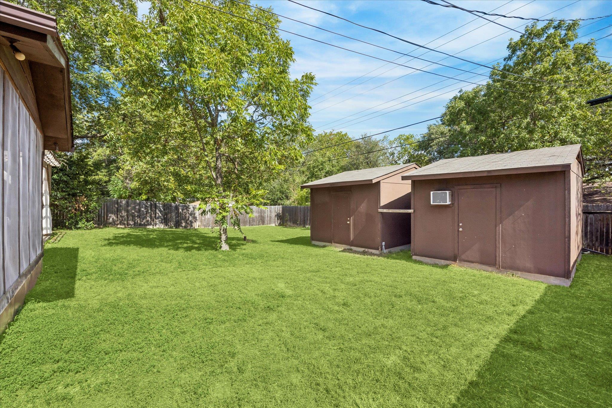 908 Riddlewood Dr Property Photo 19