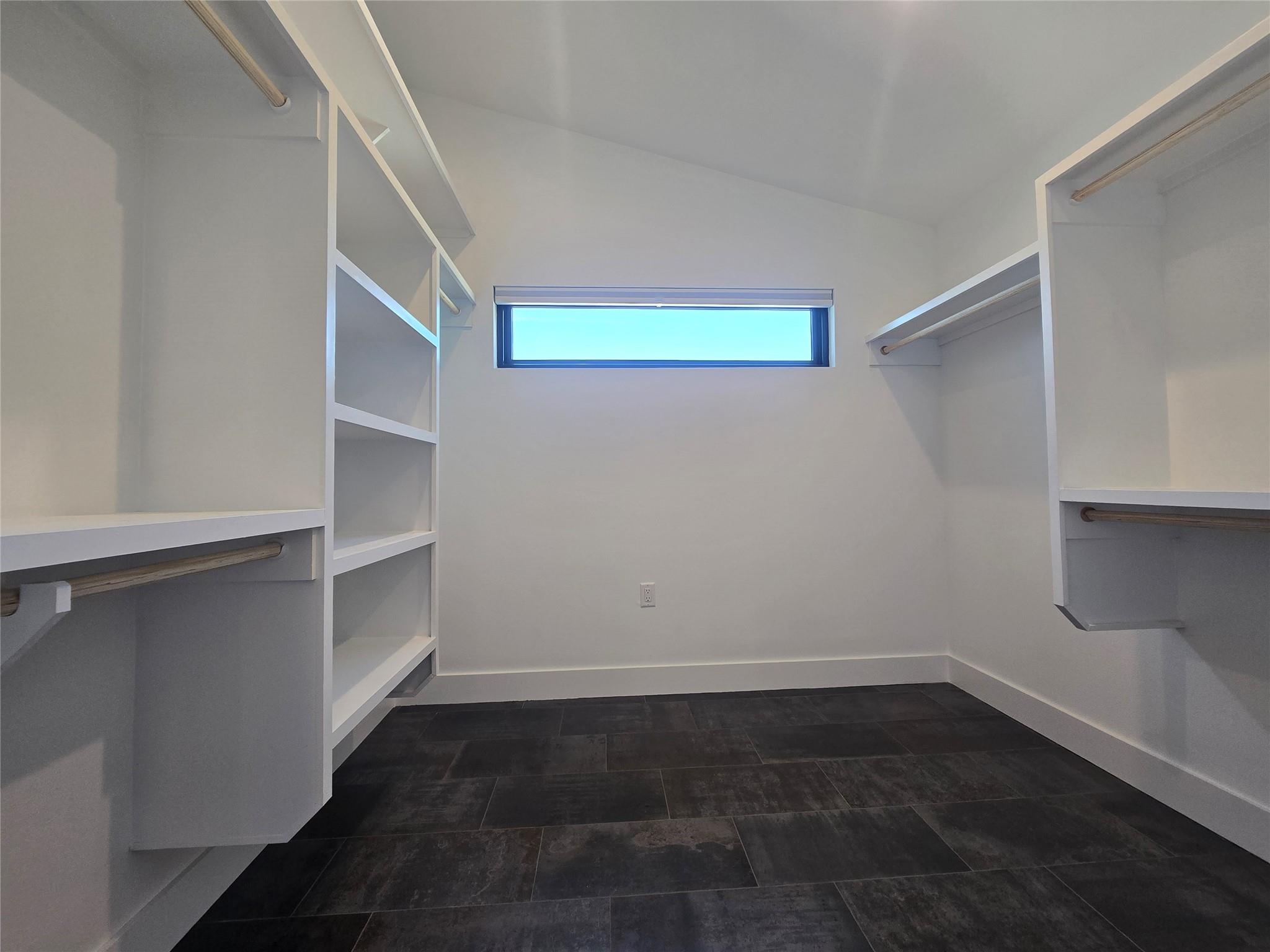 5301 Grover Ave Property Photo 24