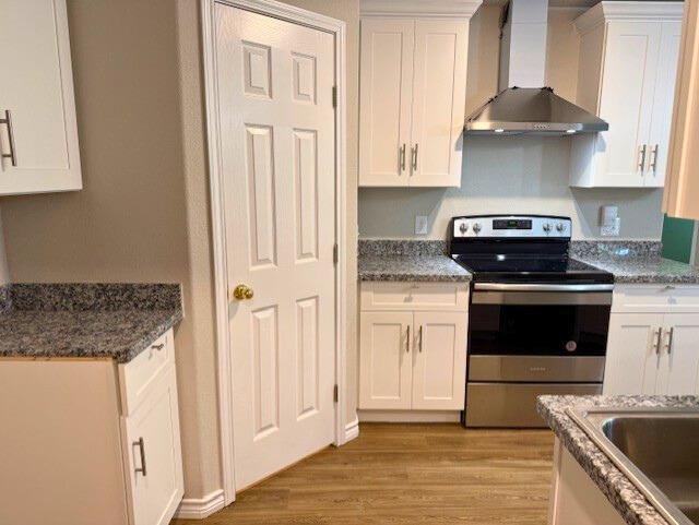2410 Westcliff Rd Property Photo 6