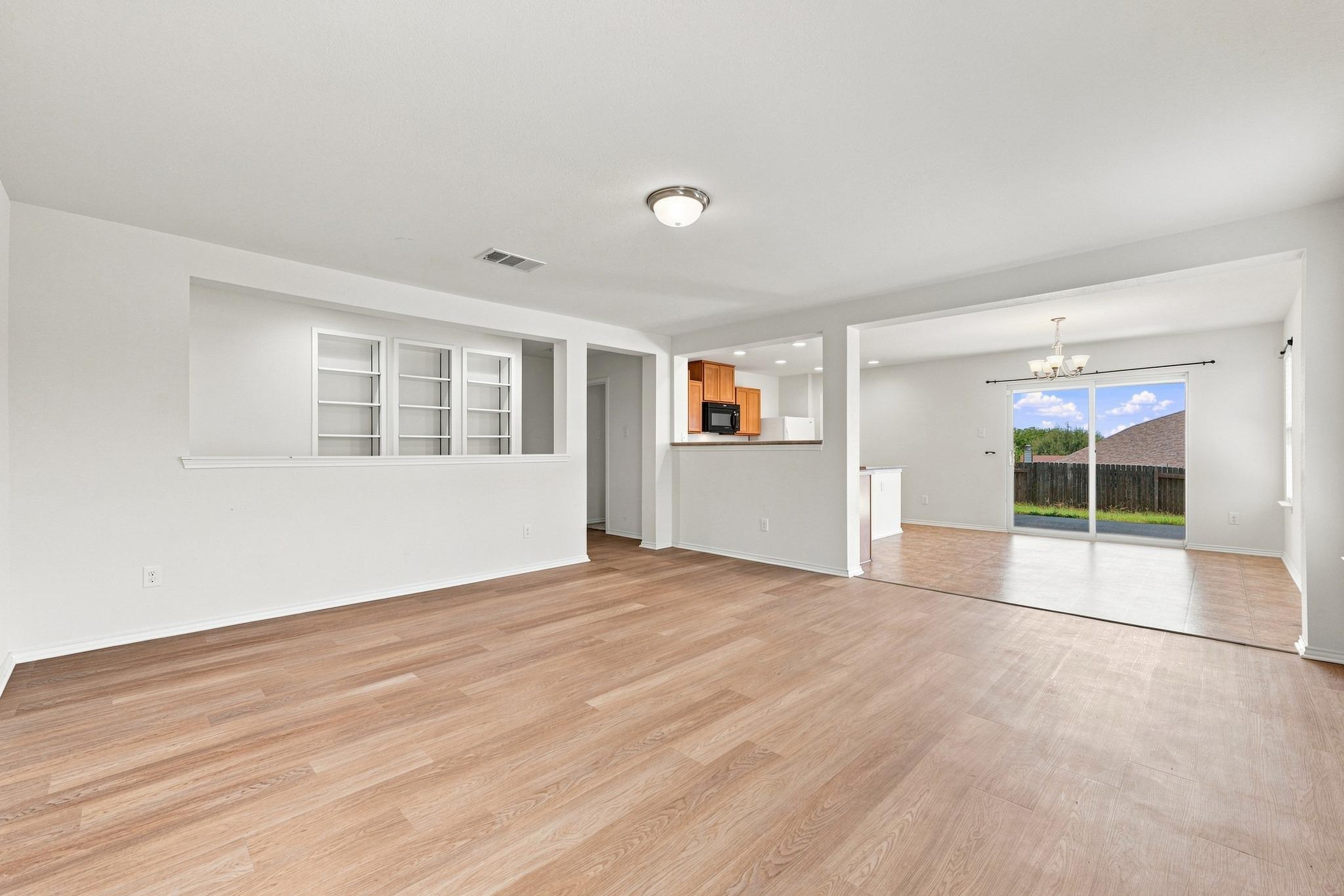 1141 Renaissance Trl Property Photo 2