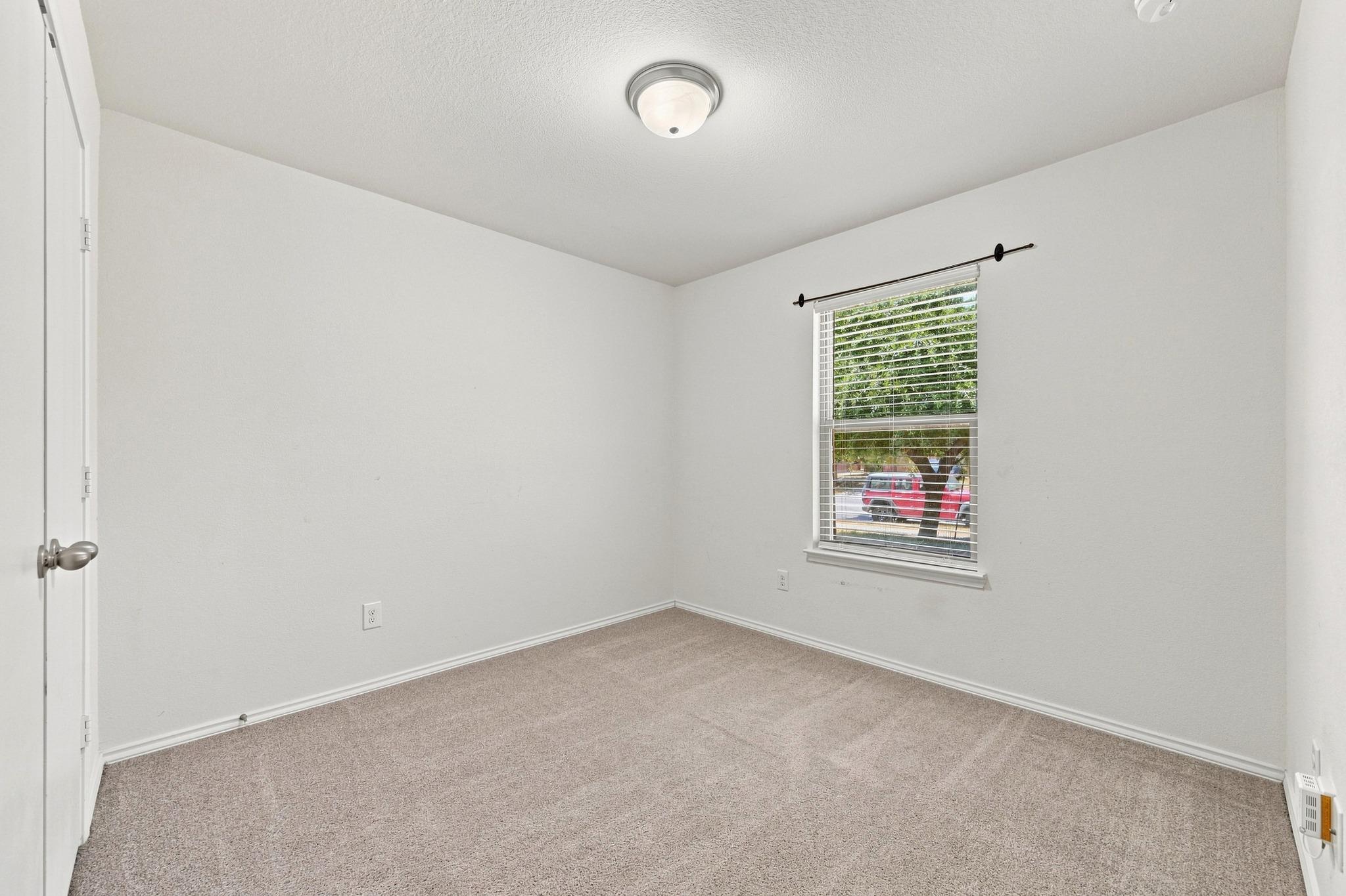 1141 Renaissance Trl Property Photo 13